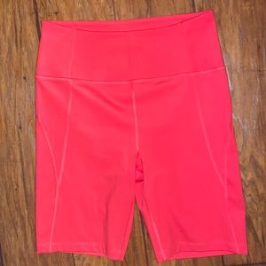 Girlfriend Collective Biker Shorts - M I have the matching top top for sale